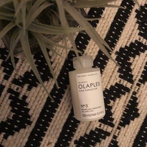 Olaplex No. 3 hair perfector